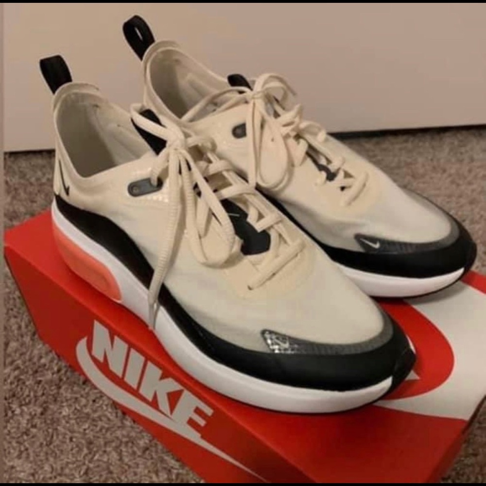 Nike Air Max Dia SE